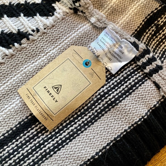 Firefly Aztec Pattern Intarsia Cardigan - Picture 3 of 5